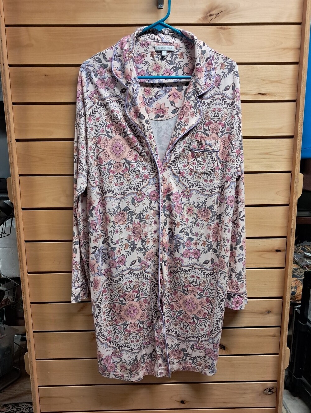 Johnny Was "The Neena" Long Sleeved Pajama Shirt Size L - Picture 1 of 7